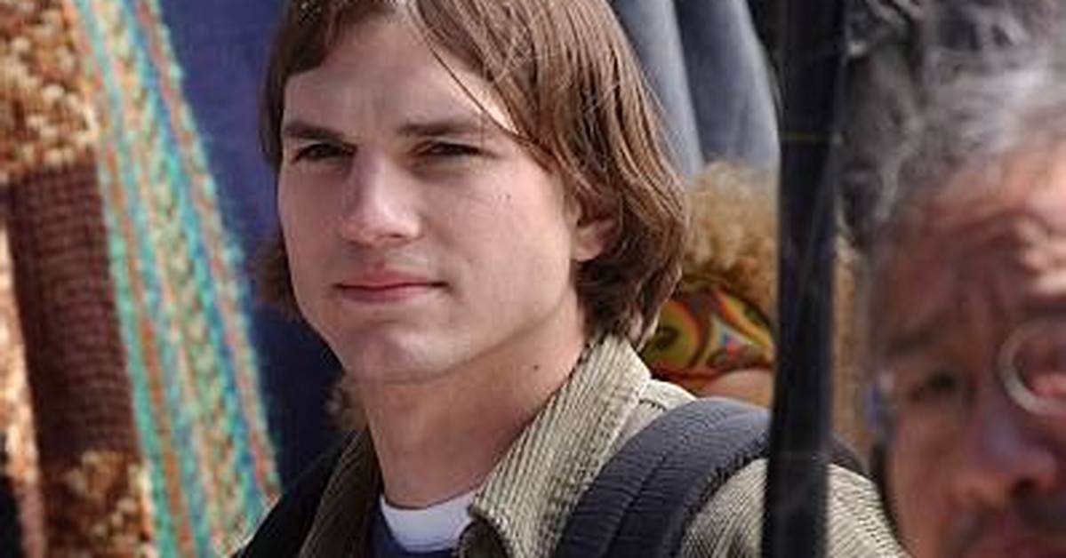 Ashton Kutcher Likes to Pee Outside Everywhere & Has Webbed Feet