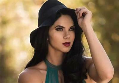Aspen Rae Height, Weight, Net Worth, Age, Birthday, Wikipedia, Who, Nationality, Biography