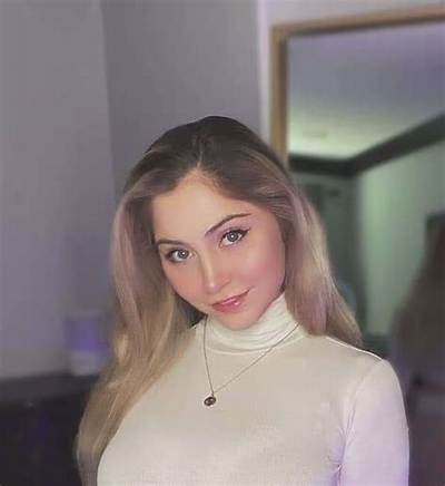 Ava Bamby - Age, Family, Bio