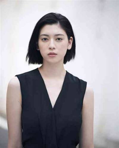 Ayaka Miyoshi Height, Weight, Net Worth, Age, Birthday, Wikipedia, Who, Instagram, Biography