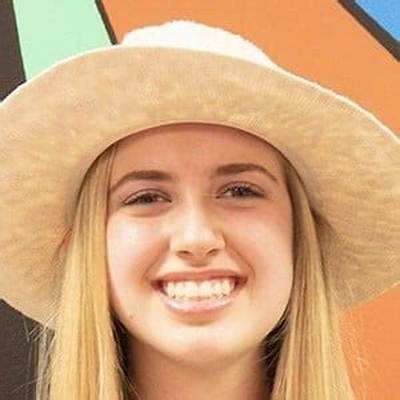 Ayla Tesler-Mabe - Age, Family, Bio