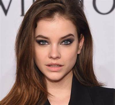 Barbara Palvin Height, Weight, Net Worth, Age, Birthday, Wikipedia, Who, Nationality, Biography