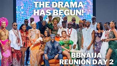 Bbnaija Season 7: Deji Gifts Chichi Flowers and Congratulatory Note as She Bags First Endorsement