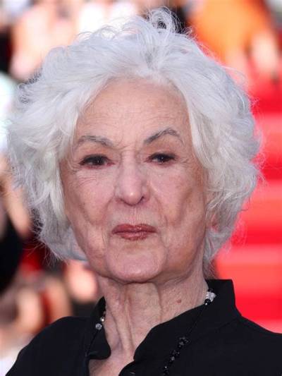Bea Arthur’s Secret Past as a Truck Driver in the Marines