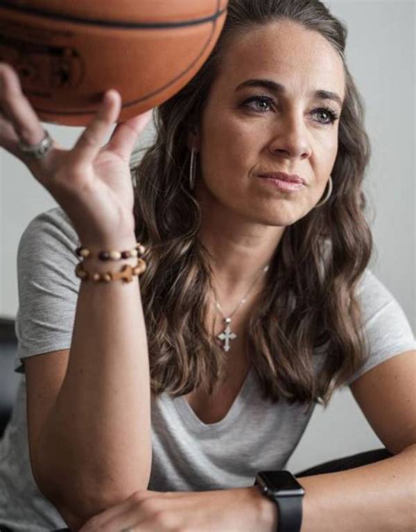 Becky Hammon - Age, Family, Bio