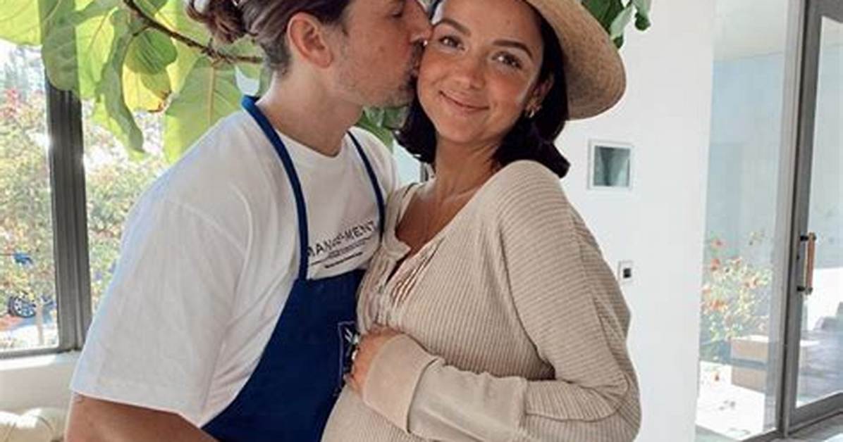Bekah Martinez Announces Pregnancy | Celebuzz