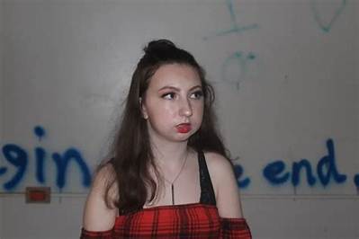 Bella Thier Bio (Wiki)
