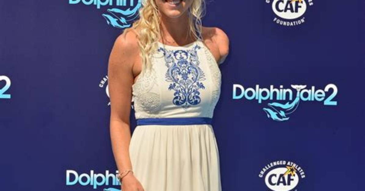 Bethany Hamilton Height, Weight, Net Worth, Age, Birthday, Wikipedia, Who, Nationality, Biography