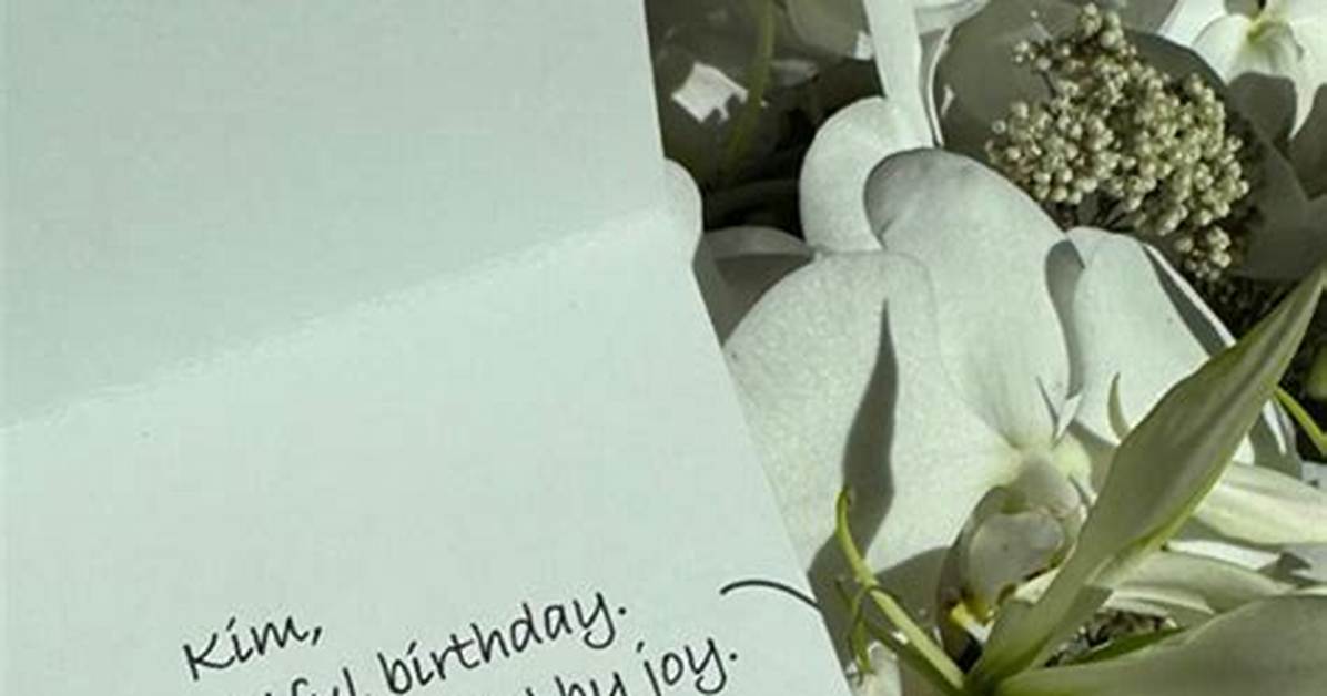 “Beyonce Sent Flowers & a Note to Kim Kardashian for Kim’s B-Day” Links