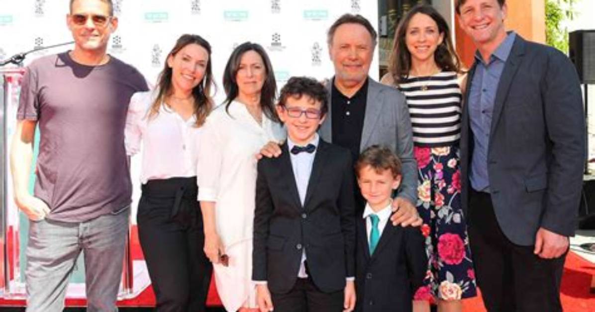 Billy Crystal - Age, Family, Bio