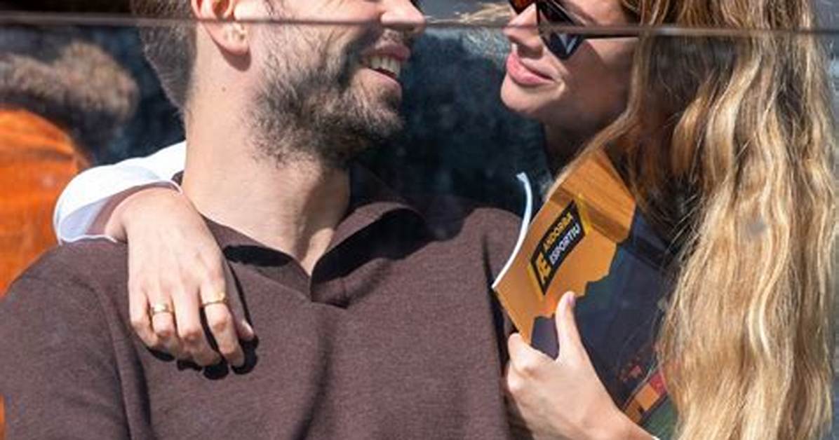 Bitchy | Gerard Pique Clara