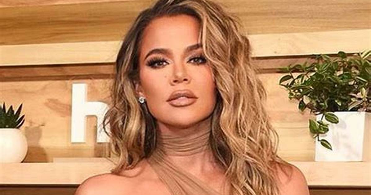 Bitchy | Khloe Kardashian Looks Amazing Arriving for an Event at Ulta Beauty