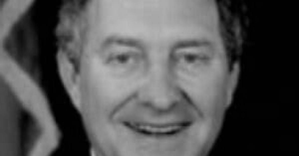 Bob Krueger - Trivia, Family, Bio