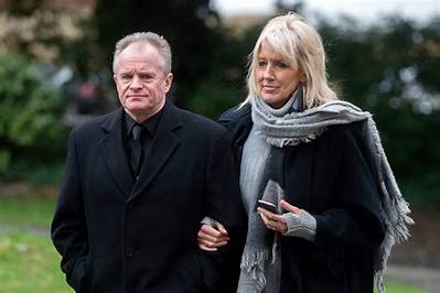Bobby Davro Partner Vicky Wright Death Cause Children and Net Worth