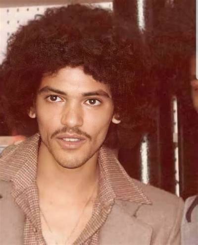 Bobby Debarge - Trivia, Family, Bio