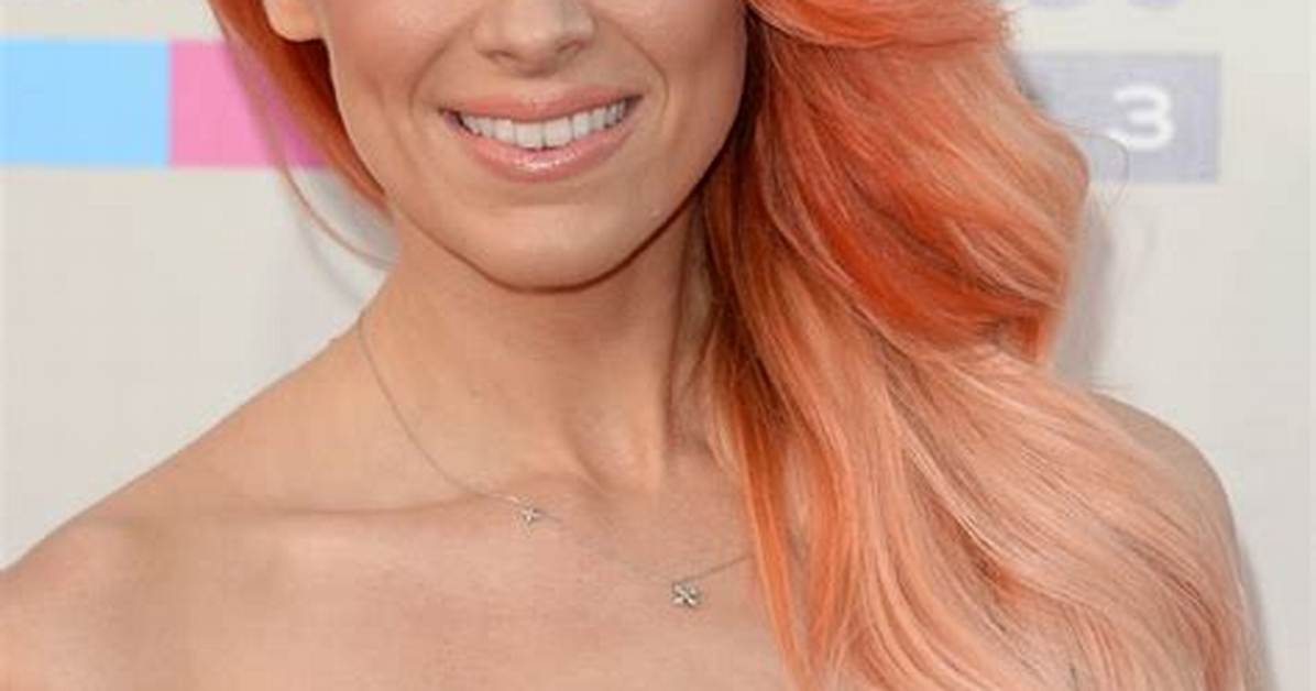 Bonnie Mckee Height, Weight, Net Worth, Age, Birthday, Wikipedia, Who, Instagram, Biography