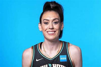 Breanna Cunningham Height, Weight, Net Worth, Age, Birthday, Wikipedia, Who, Nationality, Biography