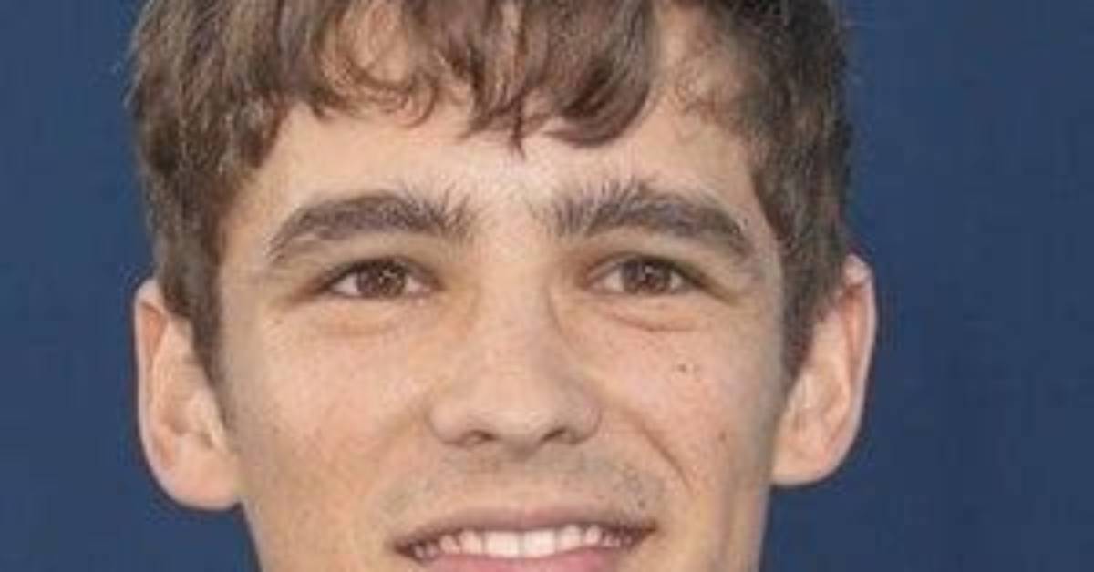 Brenton Thwaites - Age, Family, Bio