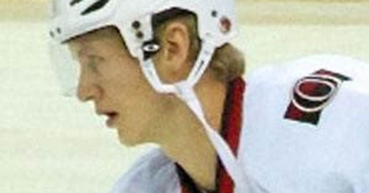 Brian Lee (Hockey Player) - Age, Family, Bio