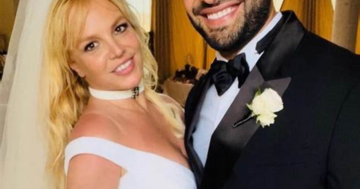 Britney Spears Didn’t Serve Dinner at Her Wedding but Did Have Some ‘Comfort Food’