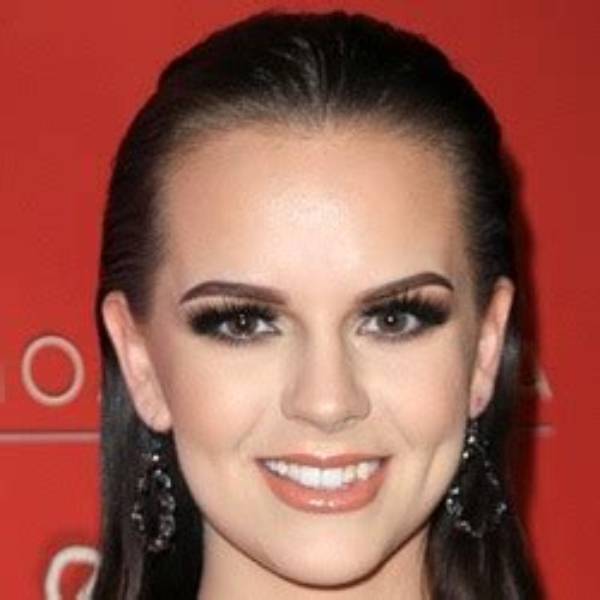 Britt Flatmo - Age, Family, Bio