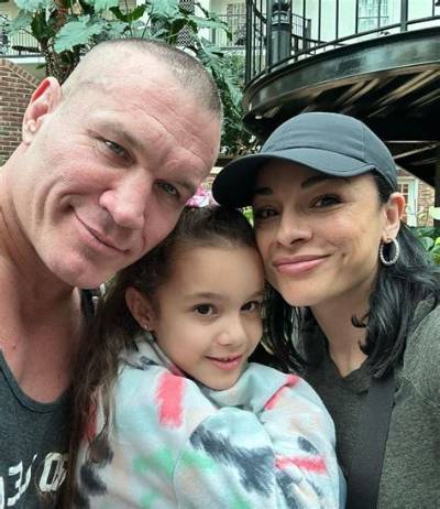Brooklyn Rose Orton Bio, Age, Parents, Father, Net Worth, Salary, Height & Weight