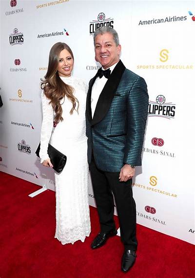 Bruce Buffer - Age, Family, Bio