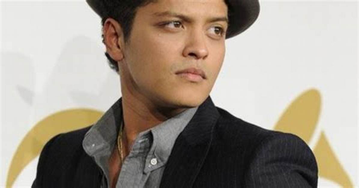 Bruno Mars Net Worth - Wiki, Age, Weight and Height, Relationships, Family, and More