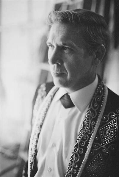 Buck Owens Height, Weight, Net Worth, Age, Birthday, Wikipedia, Who, Instagram, Biography