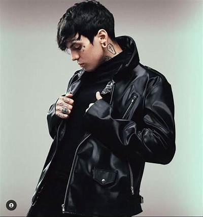 C. R. O - Age, Family, Bio
