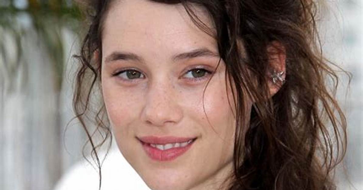 %C3%80Strid Berg%C3%A8S Frisbey Bio Wiki 400. Jpg