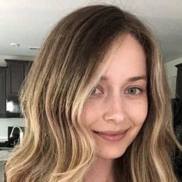 Cait Del Mar - Age, Family, Bio