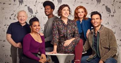 Call Me Kat - Cast, Ages, Trivia