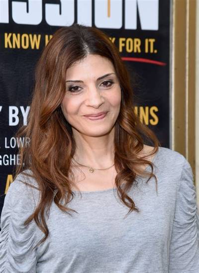 Callie Thorne Bio (Wiki)