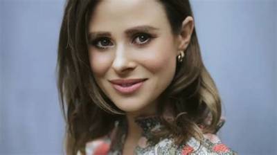 Camilla Thurlow - Age, Family, Bio