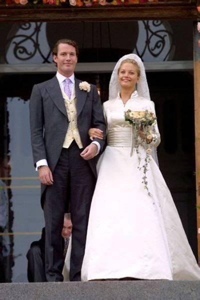 Caroline Fleming Husband & Divorce Details, Who Is Her Boyfriend Now?