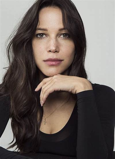 Caroline Ford Bio (Wiki)