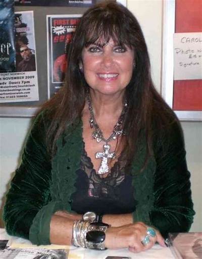 Caroline Munro - Age, Family, Bio