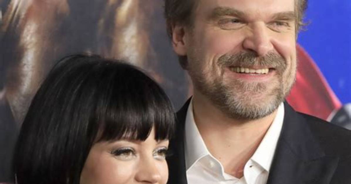 Cele|Bitchy | 8Inside-David-Harbour-&-Lil