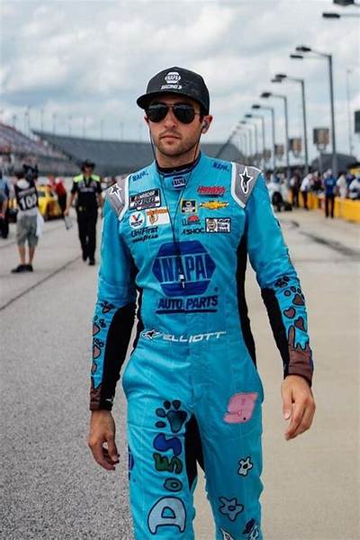 Chase Elliott Siblings: Starr Elliott, Brittany Elliott