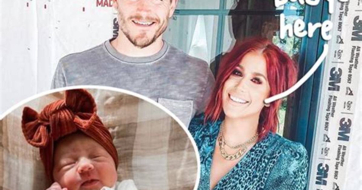 Chelsea Houska Reveals Her Baby Is Coming Soon!