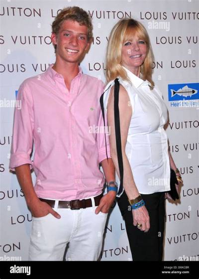 Cheryl Tiegs - Age, Family, Bio