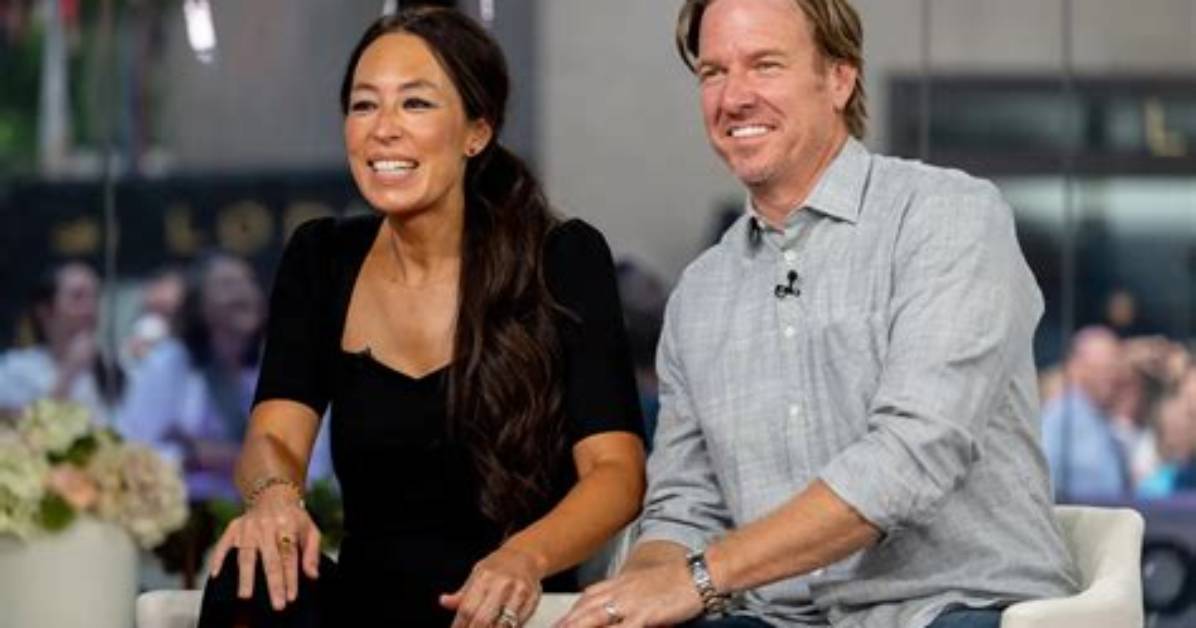 Chip & Joanna Gaines Discuss the ‘Accusations’ of Racism & Anti-Lgbtq Bigotry