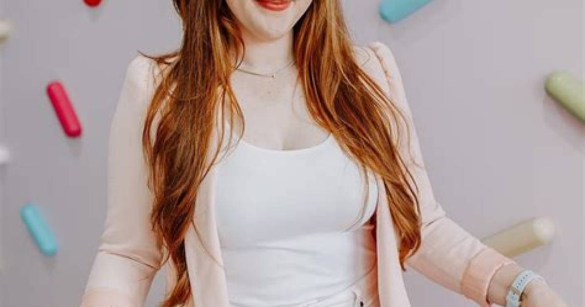 Chloe Joy Sexton – Chloebluffcakes Height, Weight, Net Worth, Age, Birthday, Wikipedia, Who, Nationality, Biography