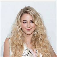 Chloe Lukasiak Height, Weight, Net Worth, Age, Birthday, Wikipedia, Who, Nationality, Biography