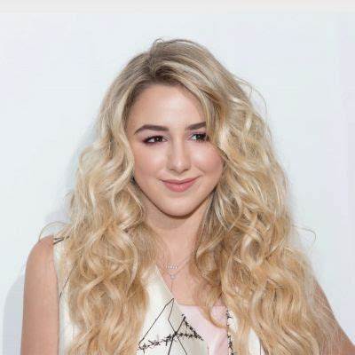 Chloe Lukasiak Height, Weight, Net Worth, Age, Birthday, Wikipedia, Who, Nationality, Biography