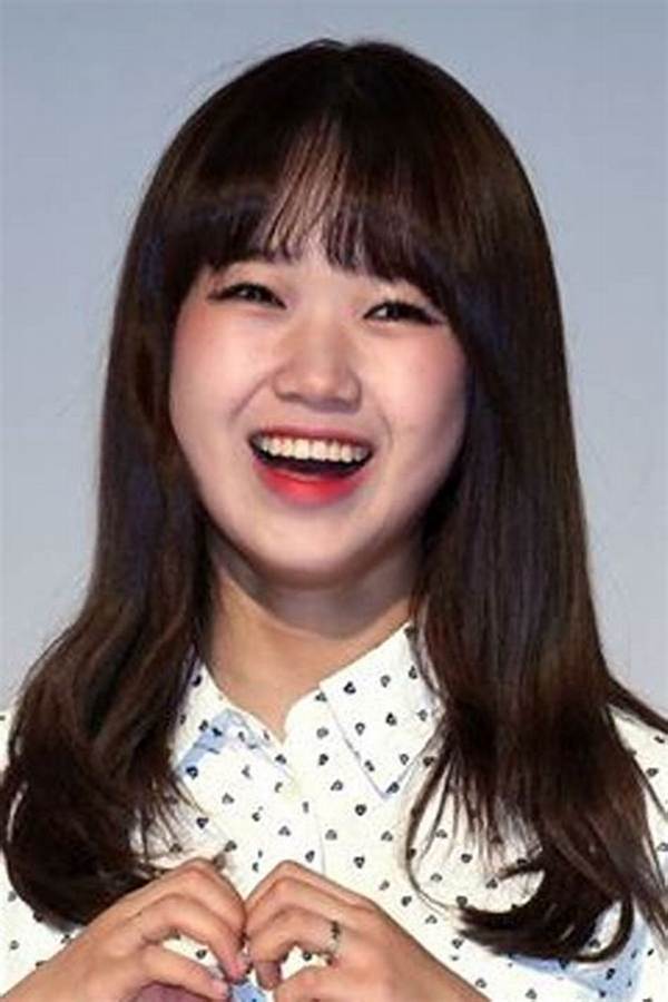 Choi Yoo-Jung - Age, Family, Bio