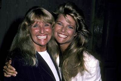 Christie Brinkley: a Power Mom Betrayed