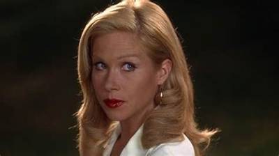 Christina Applegate on Turning Down Legally Blonde: Reese Did a Much Better Job