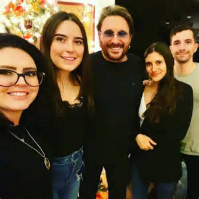 Chuck Negron - Age, Family, Bio